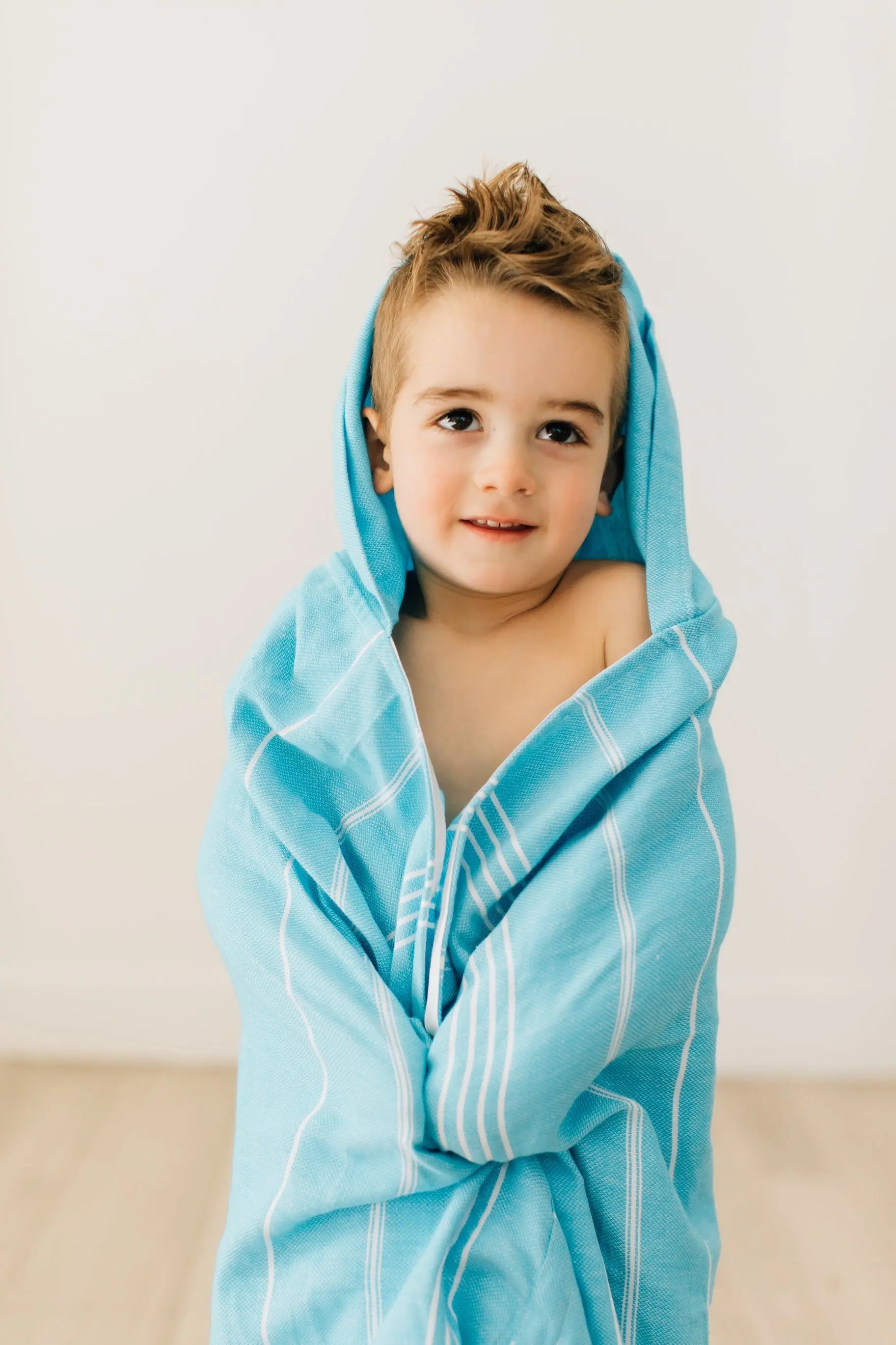 Convertible backpack towel - kids In The Current